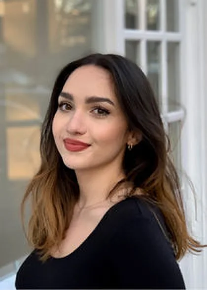 Bella Hull