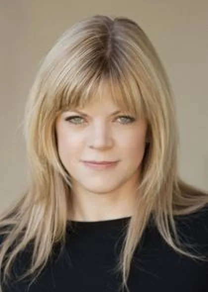 Stephanie Savage