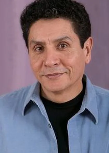 Robert Covarrubias