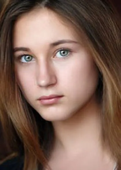 Demetra Raven