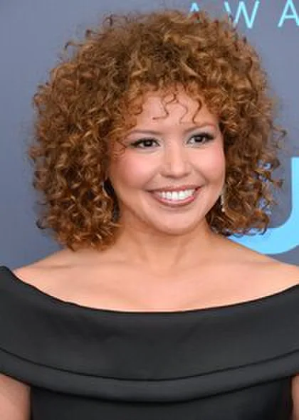 Justina Machado
