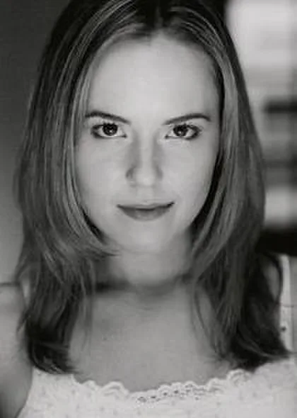 Stephi Lineburg