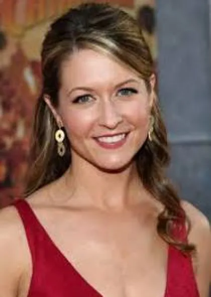 Ali Hillis